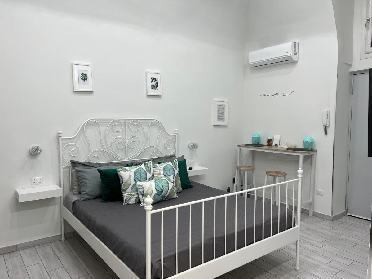 Beatrice Home เนเปิลส์ ภายนอก รูปภาพ